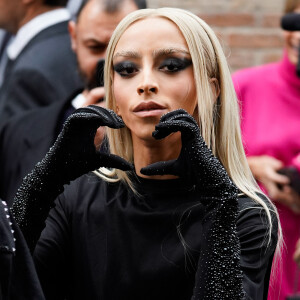 Bilal Hassani au défilé Valentino "Collection Prêt-à-Porter Printemps/Eté 2023" lors de la Fashion Week de Paris (PFW), le 2 octobre 2022.  Valentino show "Spring/Summer 2023 Ready-to-Wear Collection" during Paris Fashion Week (PFW), October 2, 2022. 