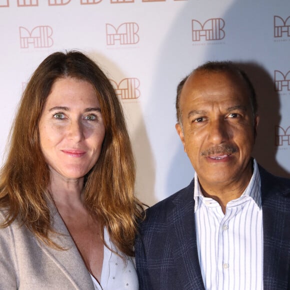 Avec sa bien-aimée Adriana Santini et ses enfants, il a trouvé l'équilibre !
Semi-Exclusif - Pascal Légitimus et sa femme Adriana Santini - Inauguration de la Brasserie « Madame Brasserie » au 1er étage de La Tour Eiffel à Paris. Le 22 Septembre 2022. © Bertrand Rindoff Petroff-Giancarlo Gorassini / Bestimage