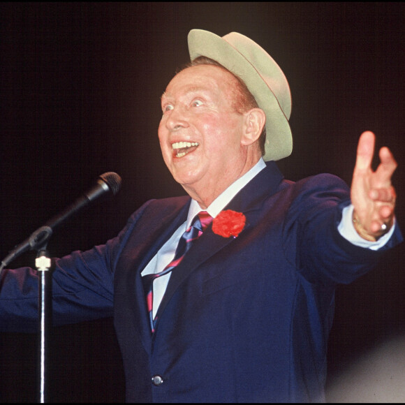 Archives - Charles Trenet en concert au Châtelet.