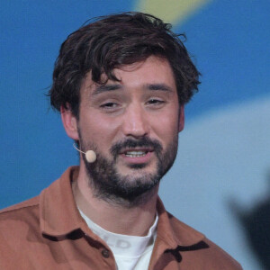 Elle va désormais devoir surmonter les épreuves sans son toutou adoré...
Exclusif - Jérémy Frérot, Laure Manaudou - Surprises - Enregistrement de l'émission "La Chanson secrète 11" à Paris, diffusée le 24 juin sur TF1. © Cyril Moreau / Bestimage 