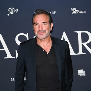 Malgré sa discrétion, Alexandra Lamy s'est exprimée à plusieurs reprises sur sa peine.
Jean Dujardin - Avant-première du film "Mascarade" au cinéma Pathé Wepler à Paris. Le 20 octobre 2022 © Coadic Guirec / Bestimage