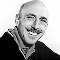 Le comédien britannique Lionel Jeffries, truculent "Grandpa Potts", est décédé...