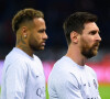 Il s'en est pris aux "consultants" qui interdisent aux supporters de les siffler. ""Mais d'où j'ai pas le droit ? Mais ferme ta gueule !", a rétorqué Daniel Riolo.
 
Echauffement - Neymar Jr ( 10 - PSG ) - Lionel Leo Messi ( 30 - PSG ) - - Match de Ligue Des Champions 2022 (LDC) "PSG- Macabi Haifa (7-2)" au Parc des Princes à Paris le 25 octobre 2022.