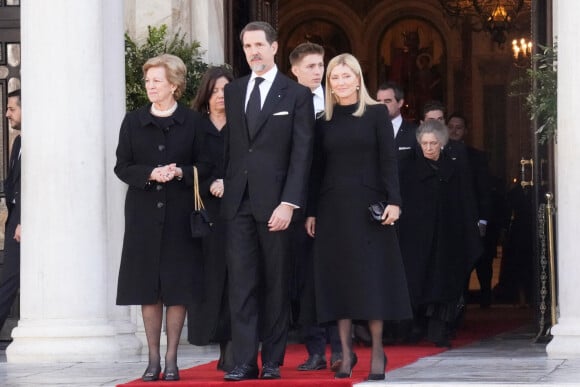 La princesse Anne-Marie de Danemark, Paul de Grèce, Marie Chantal de Grèce, Alexia de Grèce lors de la messe d'hommage à Constantin de Grèce en la cathédrale d'Athènes, le 18 février 2023. 
