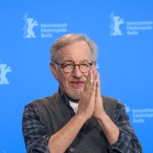 Steven Spielberg au photocall du film "The Fabelmans" lors de la 73e édition du festival international du film de Berlin (La Berlinale 2023), le 21 février 2023.