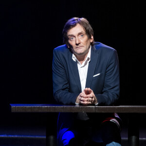 Exclusif - Spectacle de Pierre Palmade au Théâtre de l'Européen à Paris, pour sa première date le dimanche 16 février 2020. Pierre Palmade sera au Théâtre de l'Européen tous les dimanches à 17h, pour fêter ses 30 ans de scène en petit comité (salle de 200 places), où il jouera ses sketches cultes depuis ses débuts. Il a été très applaudi. © Pierre Perusseau / Bestimage 