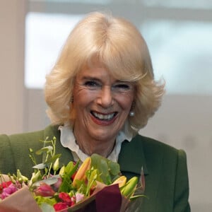 Camilla Parker Bowles, reine consort d'Angleterre, visite le nouveau centre d'enseignement des sciences de l'université d'Aberdeen, le 18 janvier 2022. Cette visite a pour but de voir des démonstrations dans les laboratoires et de rencontrer son personnel et ses étudiants. 