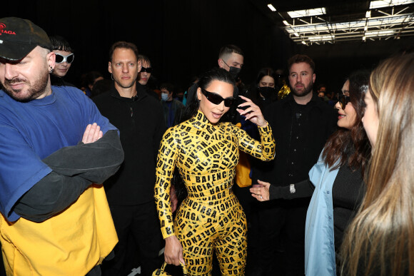 Exclusif - Kim Kardashian assiste au défilé Balenciaga Automne/Hiver lors de la Fashion Week de Paris au Bourget à Paris. © Da Silva-Perusseau/Bestimage