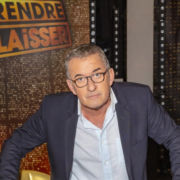 Dans lequel on apprend que Patrice Carmouze a couché avec une collègue.
Christophe Dechavanne - Enregistrement du jeu "À Prendre Ou À Laisser" à Paris, le 1er juin 2021. © Jack Tribeca/Bestimage