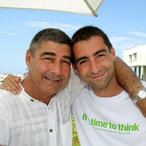 EXCLUSIF - Prix Spécial - Close up Patrice Drevet et son fils Cyril à Marseille en juillet 2009.