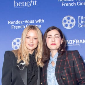 Elle y a retrouvé Rebecca Zlotowski, qui l'a dirigée dans Les Enfants des autres et qu'elle aurait bien aimé voir aux César. 
Virginie Efira et Rebecca Zlotowski - 28ème édition des Rendez-Vous With French Cinema à New York le 2 mars 2023