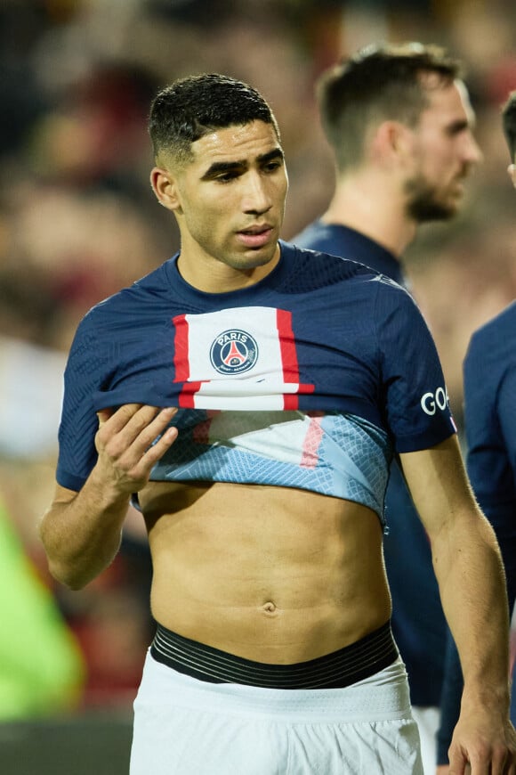 Achraf Hakimi - Match de Ligue 1 Uber Eats "Lens contre le PSG" (3-1) au Stade Bollaert-Delelis à Lens le 1er janvier 2023. © Cyril Moreau/Bestimage
