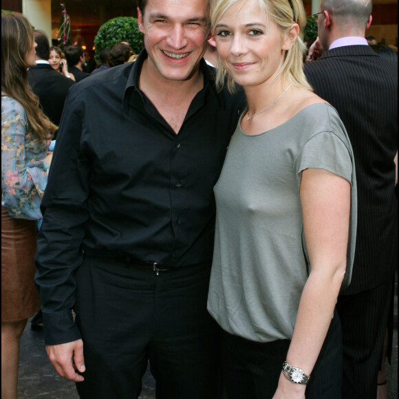BENJAMIN CASTALDI ET FLAVIE FLAMENT - INAUGURATION DE LA DERNIERE BOUTIQUE NESPRESSO A PARIS