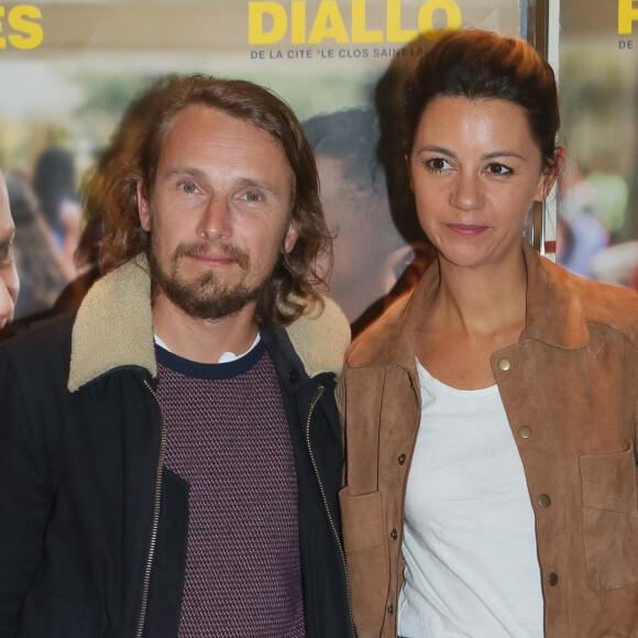 L'auteur du Métronome y habite avec la comédienne Marie-Julie Baup, qu'il a épousée en 2009, et leurs trois enfants.
Lorànt Deutsch et sa femme Marie-Julie Baup - Avant-première du film "Les grands esprits" à l'UGC Ciné Cité les Halles à Paris, le 05 septembre 2017. © CVS/Bestimage