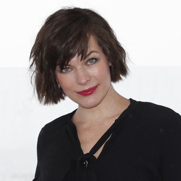 Milla Jovovich lors du photocall du film Resident Evil 6 (Resident Evil: The Final Chapter) sur le toit de l'hôtel Ritz-Carlton à Moscou, Russie, le 14 février 2017. 