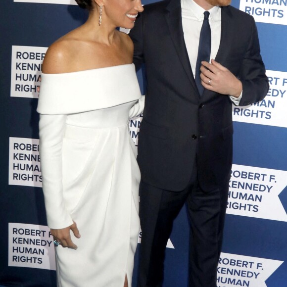 Le prince Harry et Meghan Markle lors du photocall de la soirée caritative Robert F. Kennedy Human Rights à New York le 6 décembre 2022. 