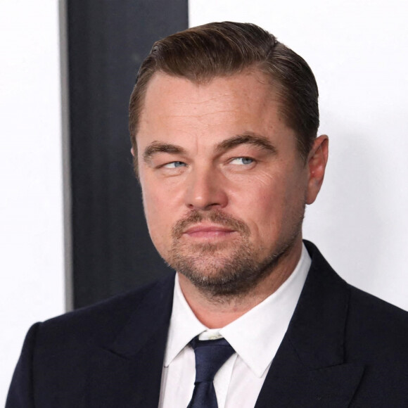Leonardo DiCaprio lui a proposé de le rejoindre dans sa chambre d'hôtel
Leonardo DiCaprio à la première du film "Don't Look Up" à New York, le 5 décembre 2021. 