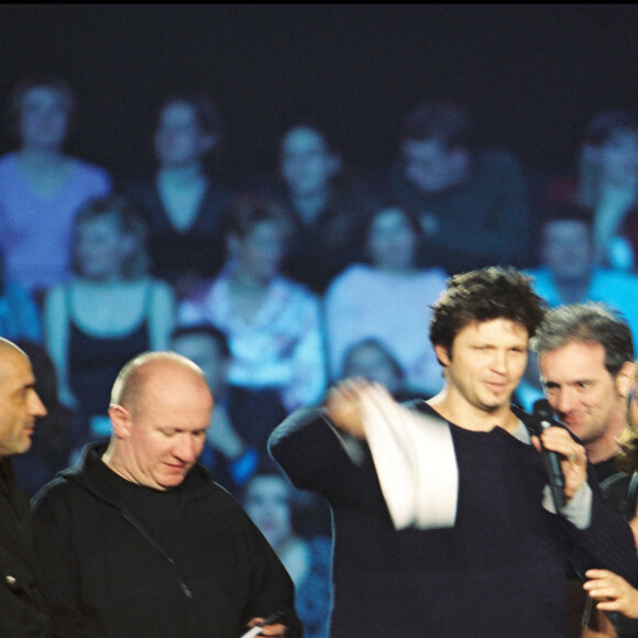 Le groupe Noir Désir meilleur album rock de l'année lors des Victoires de la Musique 2002