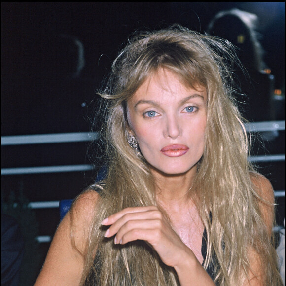 Arielle Dombasle est une artiste inclassable.
Arielle Dombasle à Monaco en 1993