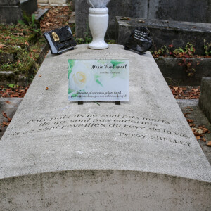 Marie Trintignant (actrice) - Illustration des tombes des personnalités célèbres au cimetière du Père Lachaise à Paris © Céline Bonnarde / Bestimage 