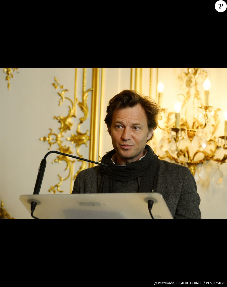 Contactés par Le Parisien , aucun des deux journalistes n'a souhaité faire de commentaire.
Laurent Delahousse à la conférence de presse de la Flamme Marie Claire à l'hôtel Marois dans les salons France-Amériques à Paris le 14 juin 2016. © Coadic Guirec / Bestimage