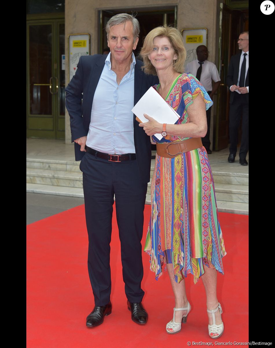 Bernard de la Villardière et sa femme Anne - 22ème Gala "Musique contre l'oubli" au profit d'Amesty International au thêatre des Champs-Elysées à Paris le 28 juin 2016. © Giancarlo Gorassini / Bestimage