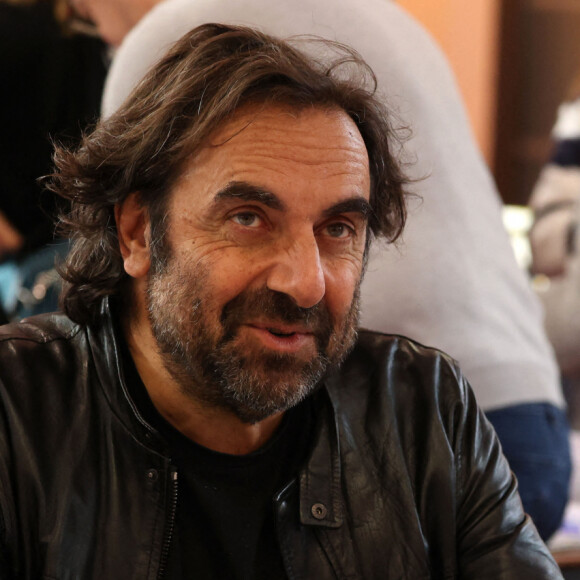 André Manoukian lors de la 40ème Foire du Livre de Brive 2022 à la Halle George Brassens à Brive-la-Gaillarde le 6 novembre 2022. © Jean-Marc Lhomer / Bestimage 