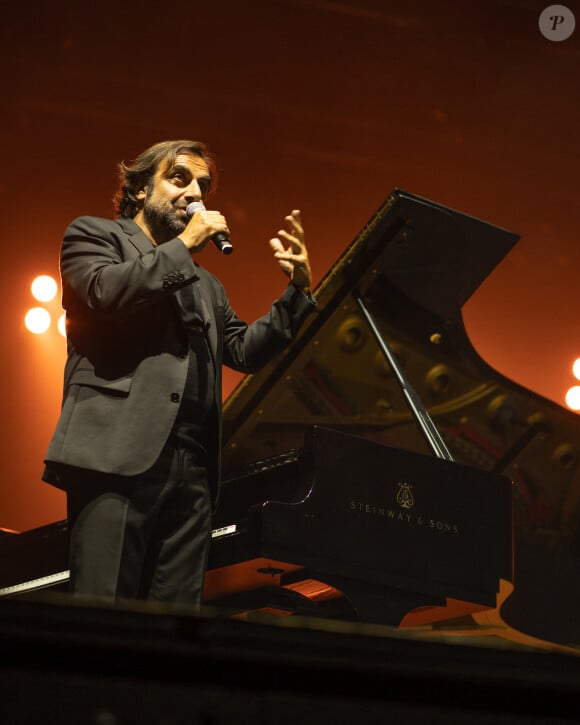 Exclusif - André Manoukian - Concert solidaire au profit des enfants de la guerre "Ensemble" à l'Olympia à Paris le 4 juillet 2022. © Anthony Mkrtchian via Bestimage 