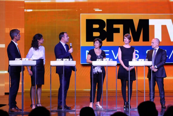 Jean-Baptiste Boursier, Apolline de Malherbe, Christophe Delay, Ruth Elkrief, Lucie Nuttin et François Lenglet - Conférence de presse du groupe NextRadioTV qui regroupe BFM TV et RMC à Paris le 2 septembre 2015. 