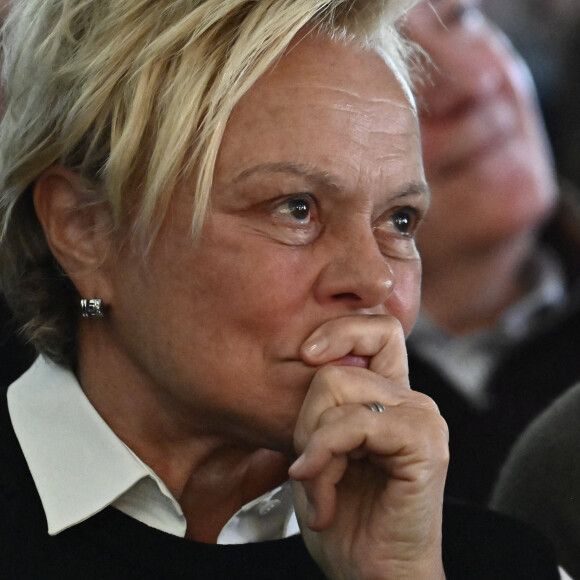 Muriel Robin - Les célébrités rendent un dernier hommage au comédien Roger Louret en la salle du Magre à Monclar le 30 janvier 2023. © Thierry Breton / Panoramic / Bestimage