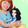Impossible de faire mieux que cette réduction de 53 % sur cette poupée Princesse Disney Blanche-Neige