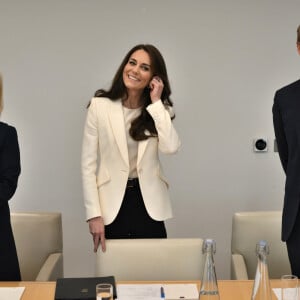 Kate Catherine Middleton, princesse de Galles, lors de la réunion inaugurale de son nouveau groupe de travail sur les affaires de la petite enfance au siège social de NatWest à Londres. Le 21 mars 2023 