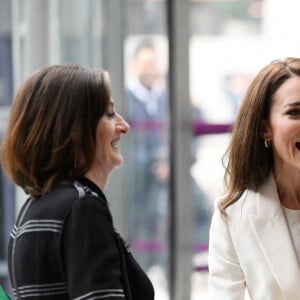 Kate Catherine Middleton, princesse de Galles, lors de la réunion inaugurale de son nouveau groupe de travail sur les affaires de la petite enfance au siège social de NatWest à Londres. Le 21 mars 2023 