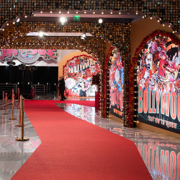 Illustrations de la décoration du Bal de la Rose 2023, imaginée par Christian Louboutin, sur le thème "Bollywood" à la Salle des Etoiles le 23 mars 2023. © Olivier Huitel / Pool / Bestimage 