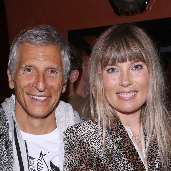 Exclusif - Nagui et sa femme Mélanie Page - Coulisses du XVème gala pour la Fondation Recherche Alzheimer à l'Olympia à Paris le 14 mars 2022. Sous la direction artistique de P. Souchon, des grands noms de la chanson française se mobilisent autour d'un concert sur le thème "2 générations chantent pour la 3ème". L'intégralité des bénéfices de cette soirée servira à financer la recherche sur la maladie d'Alzheimer. © Bertrand Rindoff/Bestimage 