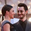 Pierre Niney fier de sa compagne Natasha Andrews pour son talent : photos et mots d'amour à son "âme soeur"