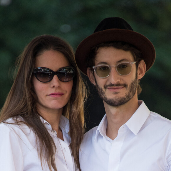 Pierre Niney et sa femme Natasha Andrews - People à Venise pour la 77ème édition du festival international du film de Venise (Mostra), le 2 septembre 2020 