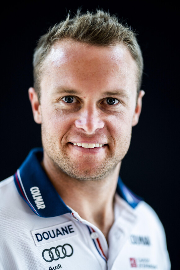 Alexis Pinturault lors du défilé de la collection Olympique de l'équipementier "Le Coq Sportif" à Romilly-sur-Seine, France, le 4 octobre 2021. © Jean-Baptiste Autissier/Panoramic/Bestimage