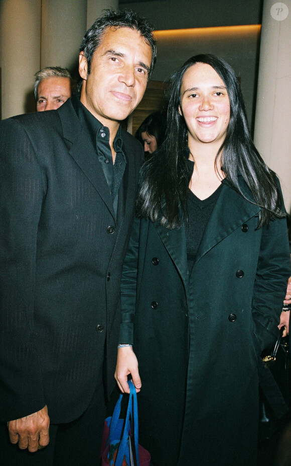 Une admiration et un amour sans faille !
Julien Clerc et sa fille Jeanne Herry à l'hôtel Park Hyatt de Paris le 29 octobre 2003