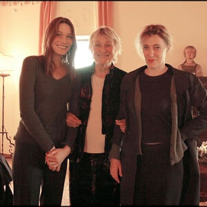 Marisa Bruni Tedeschi et ses filles Valeria et Carla Bruni - Soirée concert à la fondation Giorgio Cini à Venise lors de la donation des archives du compositeur Alberto Bruni-Tedeschi à sa famille le 3 novembre 2011