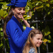 Princesse Charlotte : Robe à fleurs, rubans et cheveux interminables... elle est le portrait craché de Kate !