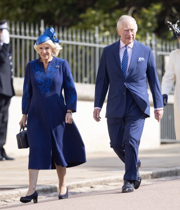 Cette journée s'annonce historique.
Le roi Charles III d'Angleterre et Camilla Parker Bowles, reine consort d'Angleterre - La famille royale du Royaume Uni va assister à la messe de Pâques à la chapelle Saint Georges au château de Windsor, le 9 avril 2023. 