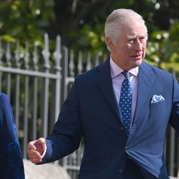 Le roi Charles III d'Angleterre, La princesse Anne - La famille royale du Royaume Uni arrive à la chapelle Saint George pour la messe de Pâques au château de Windsor le 9 avril 2023. 
