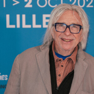 Et ce, pour une raison bien précise : "Je suis incapable de retenir une chanson".
Pierre Richard lors de la présentation du film "Un Chien Dans Un Jeu De Quille" lors du festival CineComedies à Lille le 2 octobre 2022. © Stéphane Vasteenkiste/Bestimage