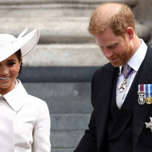 Le prince Harry et Meghan Markle - Les membres de la famille royale et les invités lors de la messe du jubilé, célébrée à la cathédrale Saint-Paul de Londres le 3 juin 2022. 