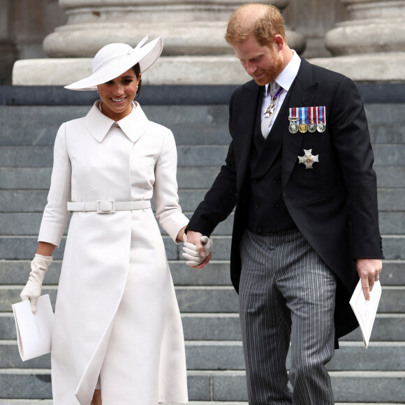 Le prince Harry et Meghan Markle - Les membres de la famille royale et les invités lors de la messe du jubilé, célébrée à la cathédrale Saint-Paul de Londres le 3 juin 2022. 