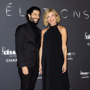 Mohamed Belkhir et Michèle Laroque - Photocall de la soirée des révélations des Cesar 2023 au Trianon à Paris le 16 janvier 2023. © Olivier Borde/Bestimage 