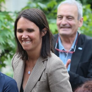 Dont sa célèbre maman, Miou-Miou.
Exclusif - Miou-Miou et sa fille Jeanne Herry - Fête des prix SACD 2015 à la SACD (la Société des auteurs et compositeurs dramatiques) à Paris, le 15 juin 2015.