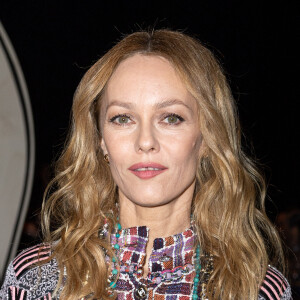 Par la suite, Vanessa Paradis a été avec Lenny Kravitz
Vanessa Paradis - Front Row au deuxième défilé de mode Haute-Couture Chanel au Grand Palais Éphémère lors de la Fashion Week Printemps-été 2023 de Paris, France, le 24 janvier 2023. © Olivier Borde/Bestimage 