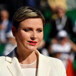 Charlene de Monaco a été confondue avec Mélanie de Massy, un geste qu'elle n'a pas trop apprécié ! 
La princesse Charlene de Monaco - La famille princière de Monaco assiste à la finale homme du du tournoi Rolex Monte Carlo Masters 2023 à Roquebrune-Cap-Martinle 16 avril 2023. En s'imposant devant Holger Rune (5-7, 6-2, 7-5), Andrey Rublev a décroché son tout premier Masters 1000. © Bruno Bebert/Bestimage 